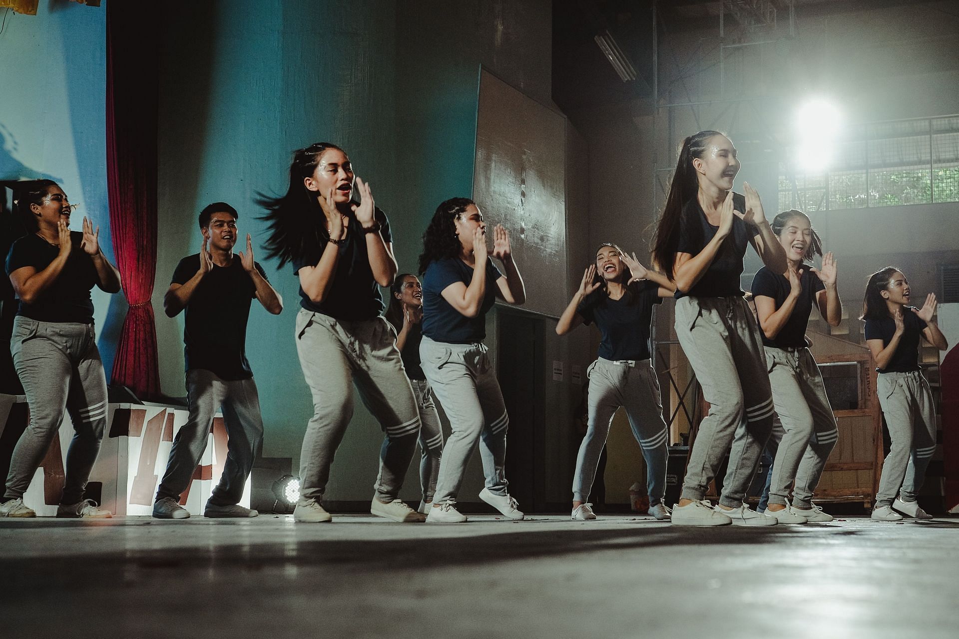 Aerobic exercises improve your heart rate. (Image via Unsplash/ Rainier Ridao)